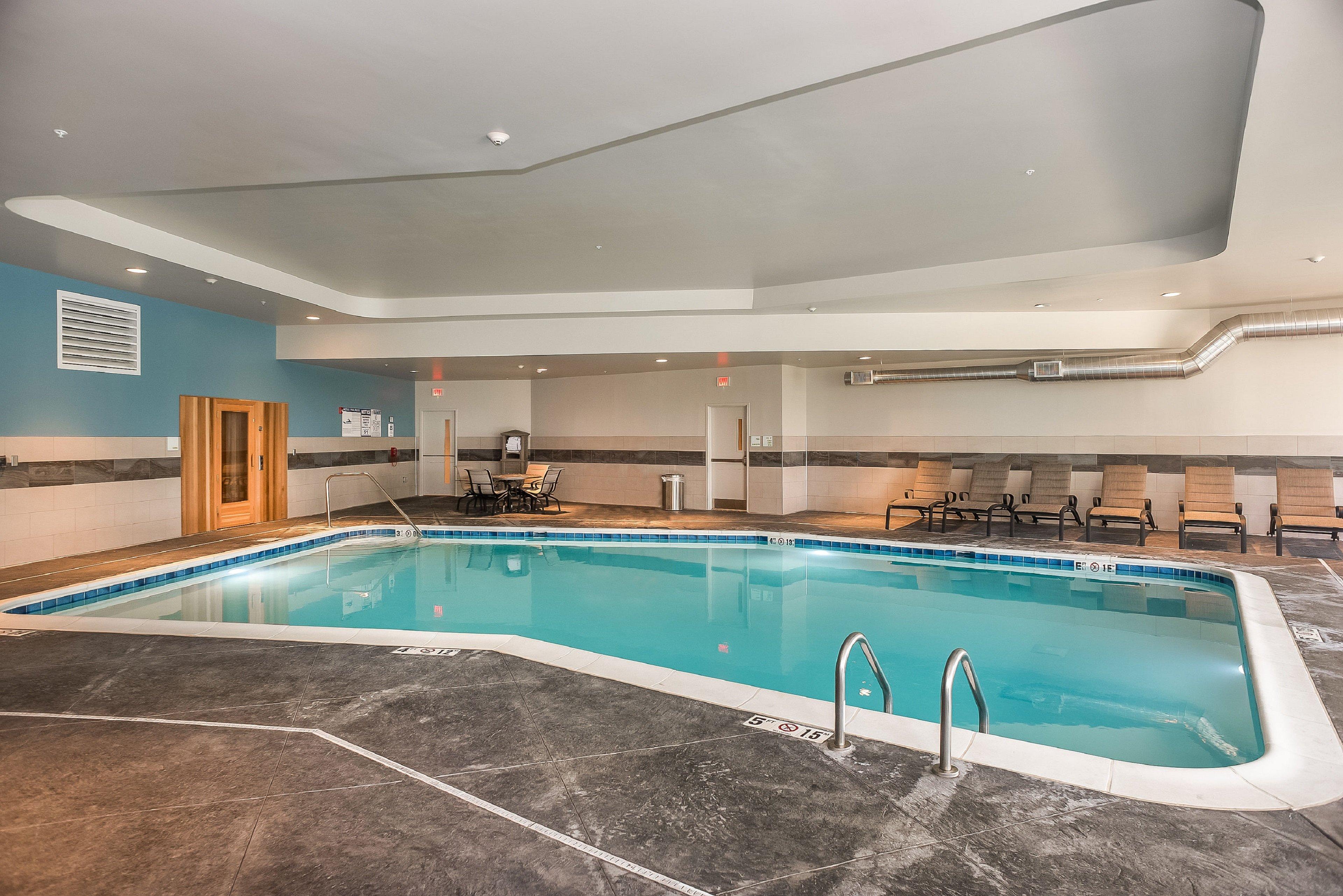 Holiday Inn Hotel & Suites - Joliet Southwest By Ihg Exterior foto