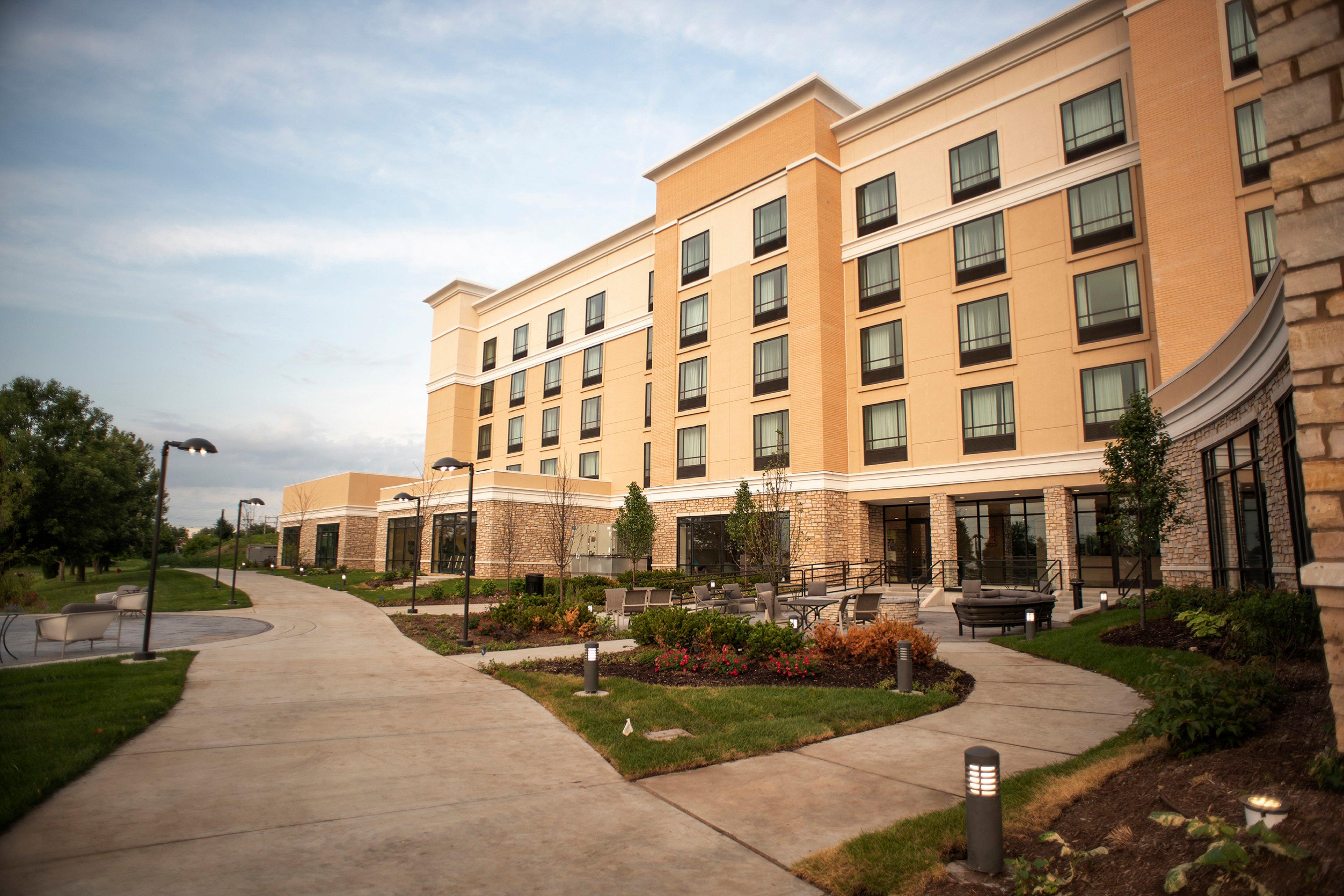 Holiday Inn Hotel & Suites - Joliet Southwest By Ihg Exterior foto